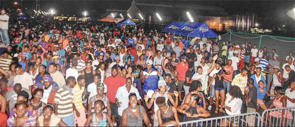 Picture of crowd at the semi finals in Vieux Fort