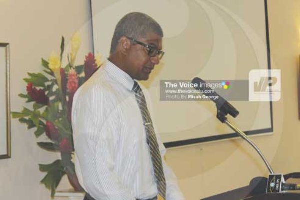 img:Commerce, Investment and Consumer Affairs Minister Bradley Felix