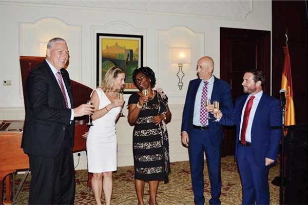 Image: The Governor General, The Prime Minster, Mrs Chastanet, the Ambassador of Spain and the Charge d’ Affairs of the Embassy of Spain in Saint Lucia.