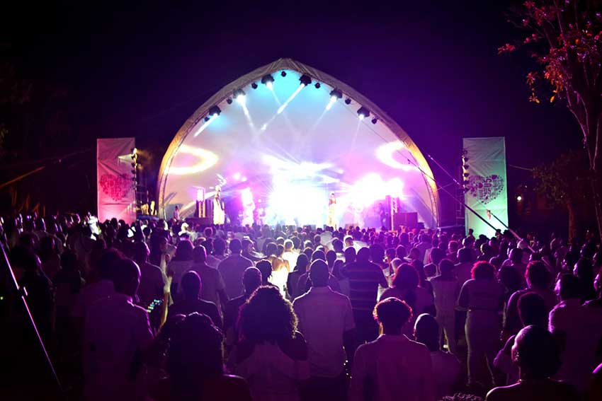 Image: The crowd was amazing for U4RIA 5.