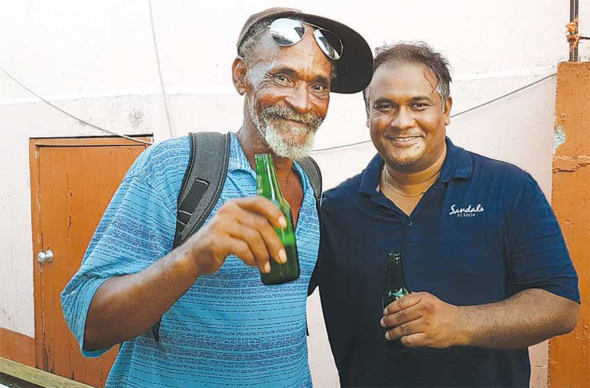 Image of Ramdeen with his new friend in Dominica.