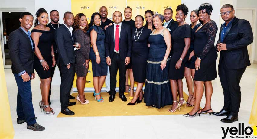 Image of CEO of Yello Media Group, Colin Francis (centre) with the Yello family.