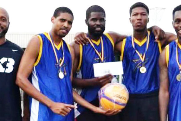 Image: (L-R) SLBF President Leslie Collymore with newly crowned champions Savage Storm - Keegan Preville, Andre Louison, Marlon Samuel and ShamoirJn Baptiste. (PHOTO: SLBF)