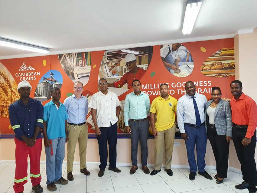 Image: Minister Felix together with the local baking fraternity