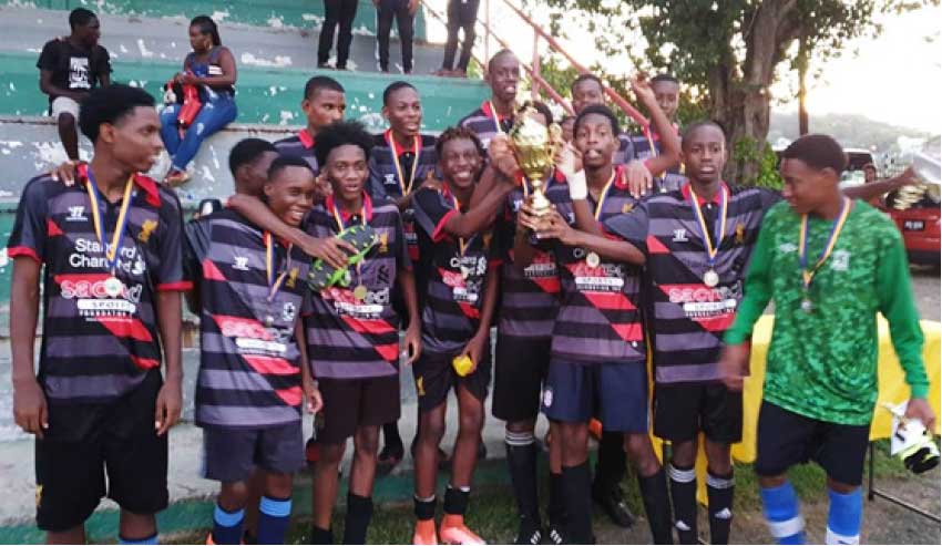 Image: SLFA Northern Zone U17 champions Pioneers FC celebrate. (Photo: MP) 