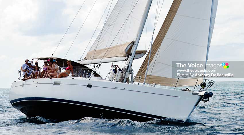 Image: Sailing on the Caribbean Sea (Photo: Anthony De Beauville)