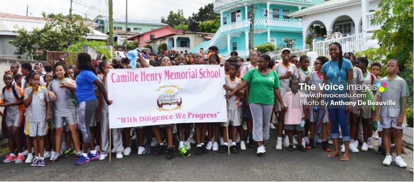 Image: Camille Henry Memorial School leading the charge. (Photo: Anthony De Beauville)