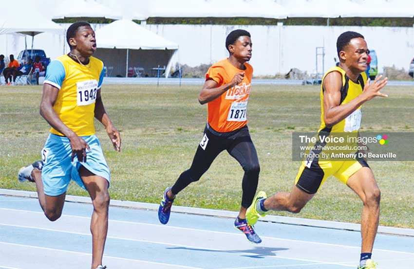 Image: (L-R) Boys 200 metres, No. 1942 - Edward Riyam, No. 1871 –Sirgio Mc Kenzie, No. 1590 – Kershel St.Rose. (PHOTO: Anthony De Beauville) 