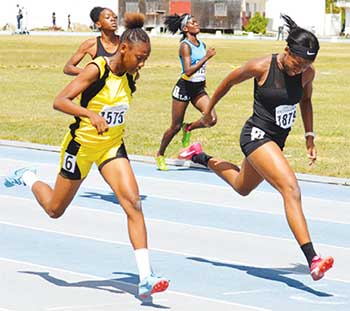 Image: (L-R) No. 1575 FreegaJn Baptiste and No 1879 Kayla Charles. (PHOTO: Anthony De Beauville) 