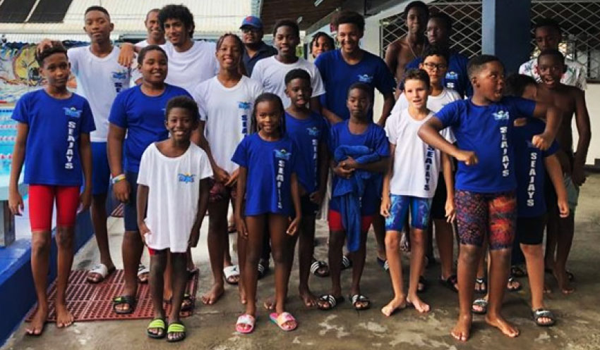 Image: SeaJays swimmers at Thursday’s intramural meet. (Photo: SSC) 