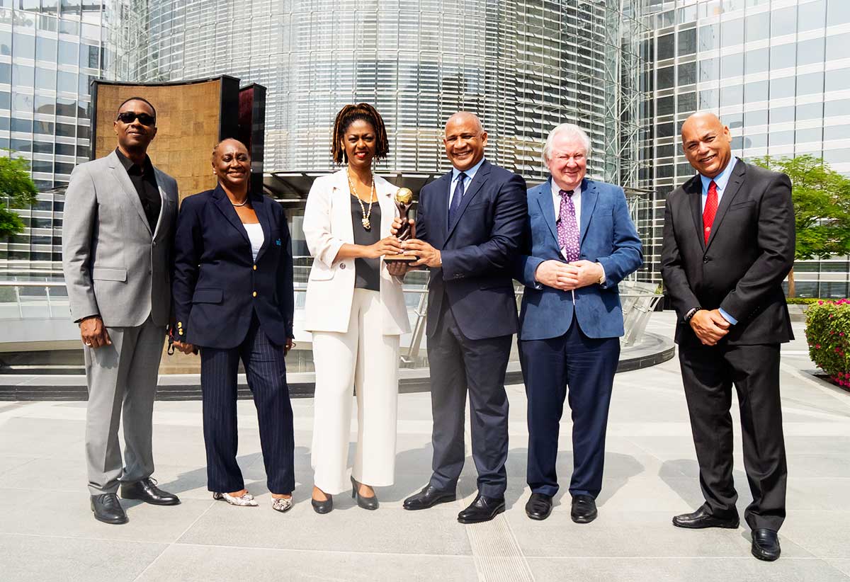 [L-R] Lorne Theophilus – Chairman of Citizenship by Investment (CIP), Maria Hunte – SLTA’s Representative at Expo Dubai, Donalyn Vittet – Permanent Secretary, Ministry of Tourism, Hon. Dr. Ernest Hilaire – Minister for Tourism, Graham Cooke- Founder & President of World Travel Awards & Lyndon Arnold – Chairman of Invest Saint Lucia