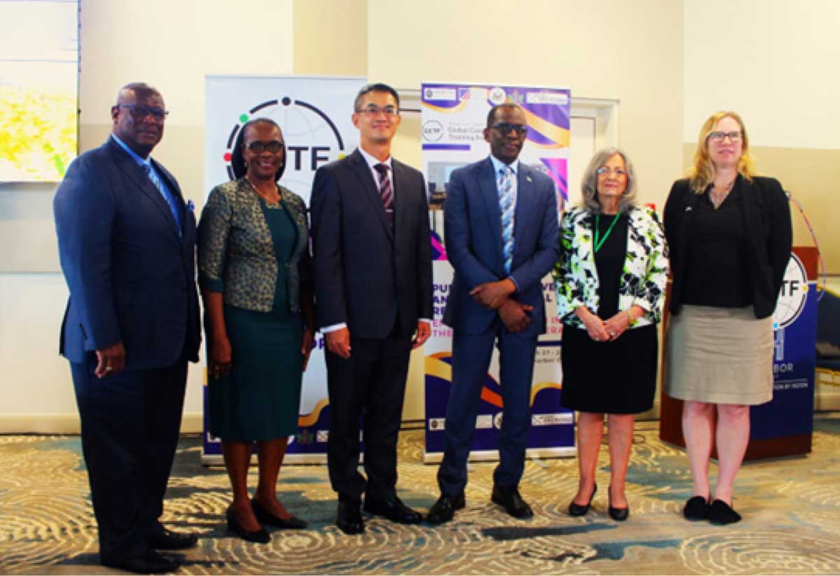 (From left to right) – Hon. Stephenson King, Senior Minister and Minister for Infrastructure, Ports, Transport, Physical Development, and Urban Renewal; Hon. Dr. Virginia Albert-Poyotte, Minister for the Public Service, Home Affairs, Labour and Gender Affairs; His Excellency Peter Chia-yen Chen, Taiwan’s Ambassador to Saint Lucia; Hon. Philip J. Pierre, Prime Minister of Saint Lucia; Linda Taglialatela, U.S. Ambassador to the OECS and Barbados; and Ms. Kerri Hannan, Deputy Assistant Secretary of Bureau of Western Hemisphere Affairs from U.S. Department of State. 