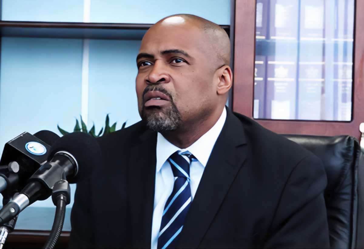 Equity Minister, Joachim Henry