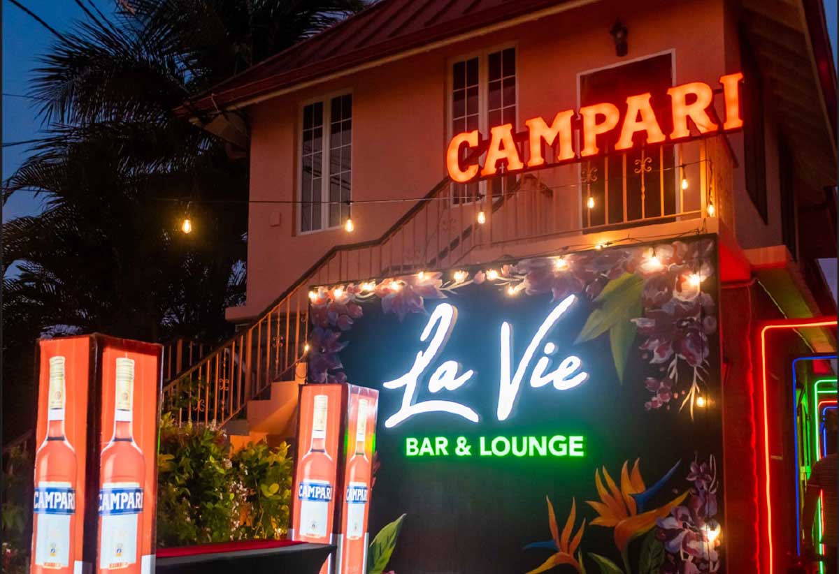La Vie Bar and Lounge.