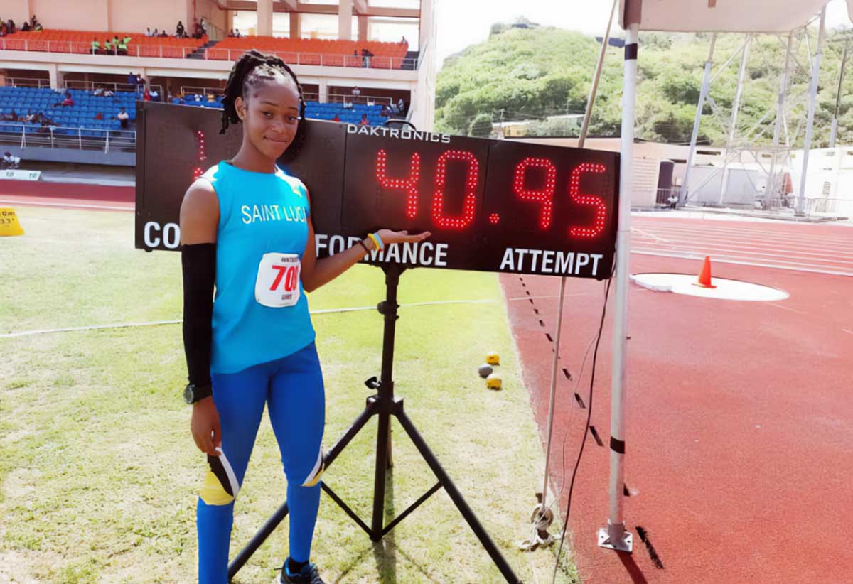 Naya Jules won Gold in Girls Under-17 Javelin