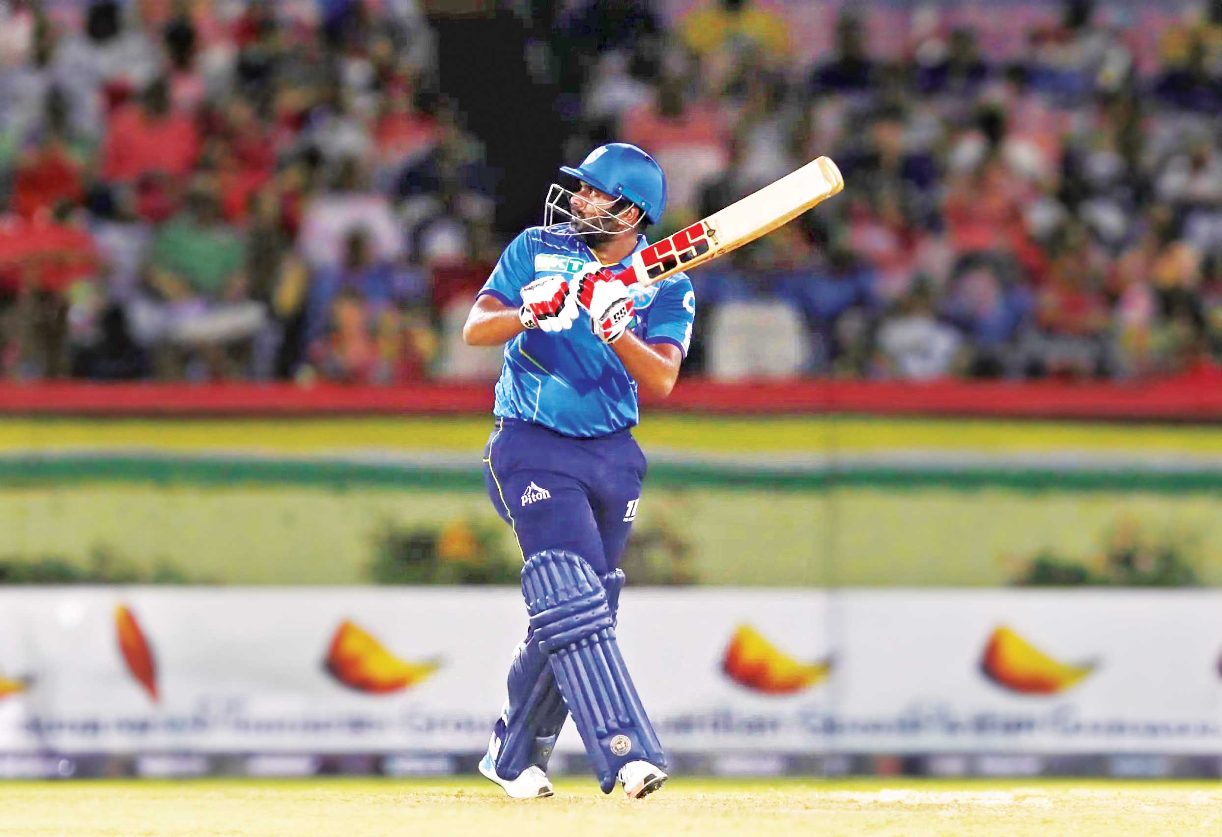 Bhanuka Rajapaksa flicks one away on his way to 49-ball 86