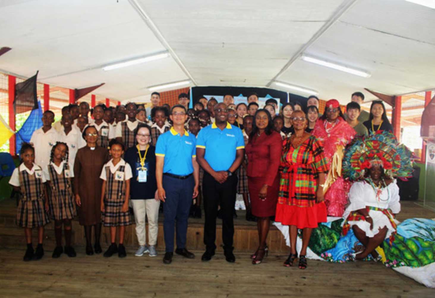 His Excellency Peter Chia-yen Chen, Taiwan’s Ambassador to Saint Lucia; Hon. Shawn Edward, Minister for Education, Sustainable Development, Innovation, Science, Technology and Vocational Training; Ms. Beverley Dieudonne, Chief Education Officer; Mrs. Margaret Gabriel, Principal of Gordon & Walcott Memorial Methodist School; Ms. Ann Yarde, School Chaplain; Ms. Constance Wang, Director General of Department of NGO International Affairs, Ministry of Foreign Affairs of the Republic of China (Taiwan); and teachers and students of Gordon & Walcott Memorial School on Tuesday, September 5, 2023.