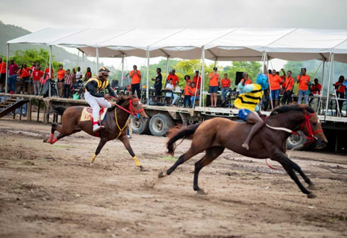Thrilling action from the horse racing event at the Kaka Bouef 